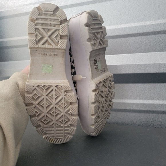 Converse Chuck Taylor All Star Hi Lugged Platform Shoes 571250C Womens Sz 7 - Picture 6 of 6